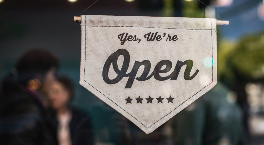 Small Business Saturday: The Backbone of American Manufacturing & Why Standing Out Online Matters More Than Ever